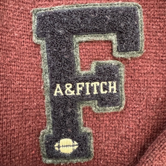 Abercrombie & Fitch Burgundy Knit Varsity Cardigan Men’s Size XL - Picture 4 of 4